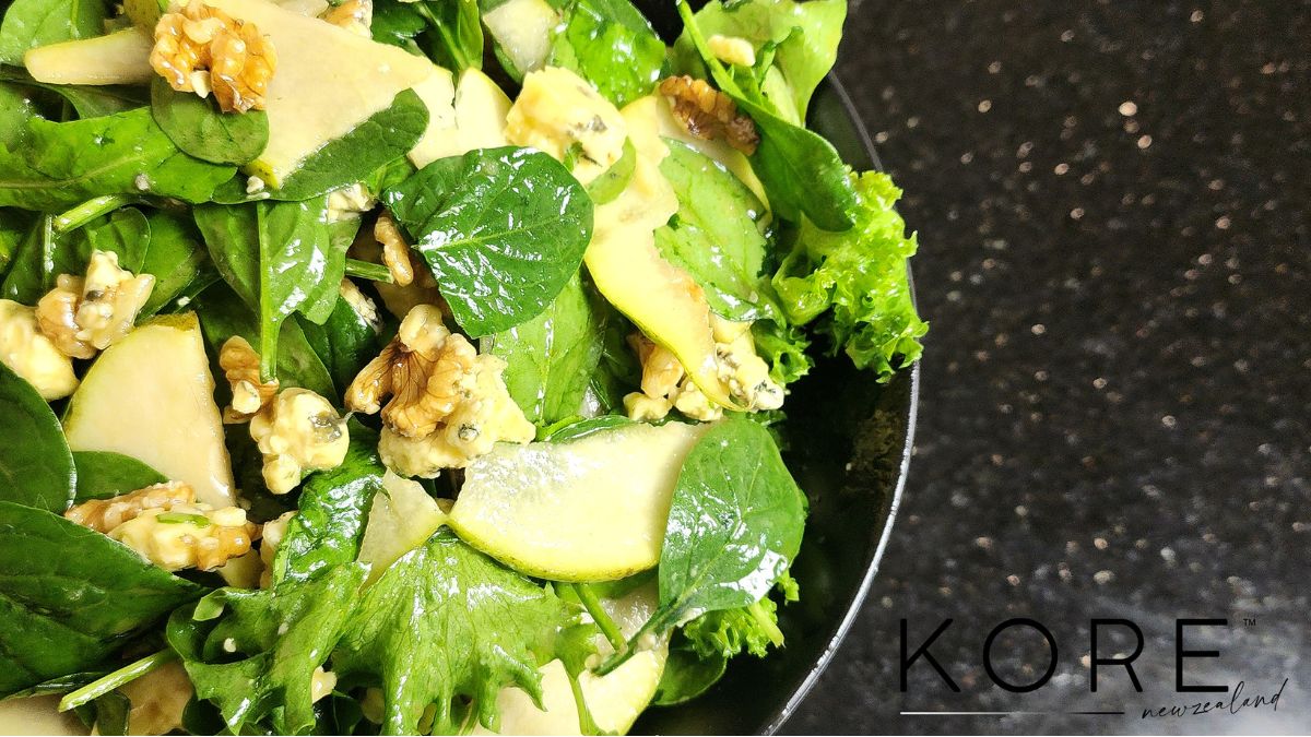 Manuka Honey and Pear Salad with Walnuts and Blue Cheese Recipe: A Perfect Balance of Sweet, Tangy, and Savory